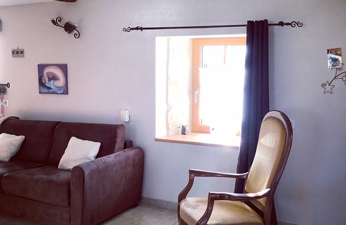 Les Magnils-Reigniers Casa | 3* self-catering cottage
