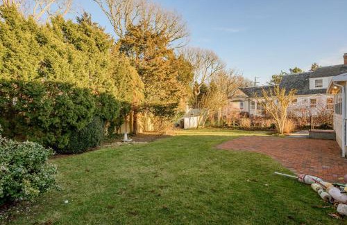West Harwich Casa | 3 Shore Road Extension West Harwich Cape Cod - - A Shore Thing