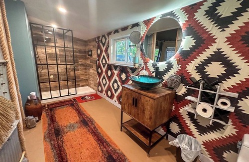 Logan County Cabaña | 3 Sisters Silo Cottages