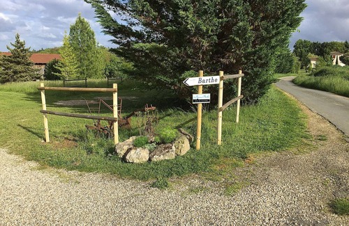 Nerac Casa | Casa rural de 3 estrellas para 6 a 8 personas con piscina en Nérac