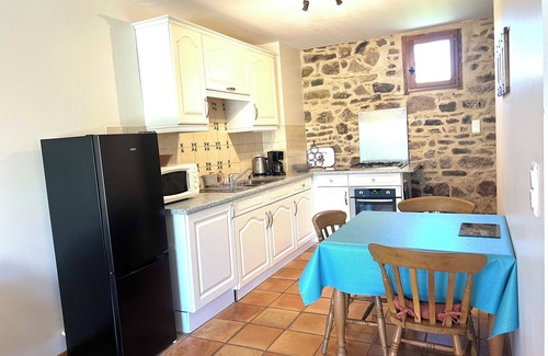 Laparrouquial Otro | 3-star gite - quiet - comfort and cocooning - swimming pool