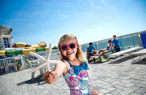 Myrtle Beach Hotel | Hotel de 3 estrellas ∙ Crown Reef Beach Resort and Waterpark