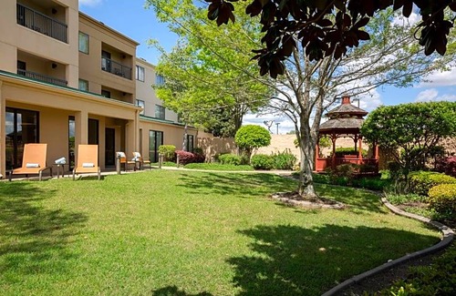 Monroe Hotel | Hotel de 3 estrellas ∙ Courtyard by Marriott Monroe Airport