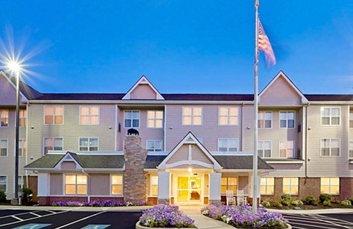 Dedham Hotel | Hotel de 3 estrellas ∙ Residence Inn Boston Dedham