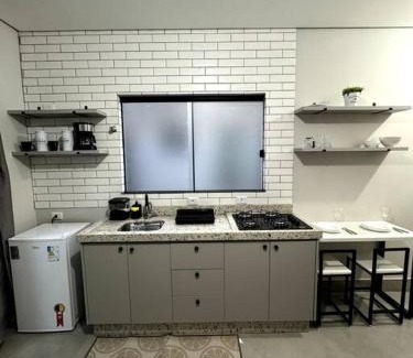Londrina Apartamento | 3-Studio prox UEL e catuai c/ar