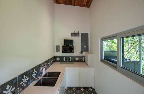 Ciudad Cortés Casa | 3 suites-Large pool-Ojochal-Private-Easy access
