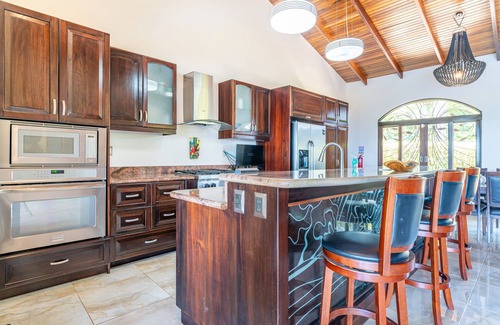 Ojochal Casa | 3 suites-Privacy-Gated-Sunset Ocean Views-Luxury