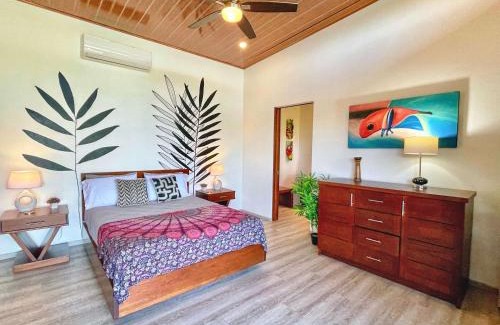 Lagunas Casa | 3 Suites-views-great Pool-near Dominical-luxury