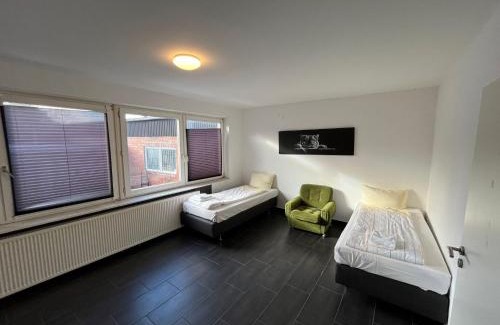 Itzehoe Apartamento | 3-SZ Monteurswohnung mit 2 Bädern mit guter Anbindung