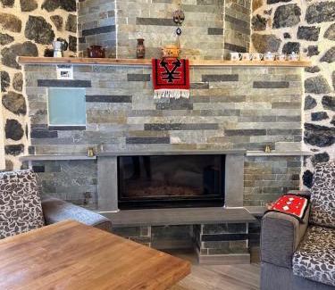 Diber Casa | 3 VELLEZERIT DOCI GUEST HOUSE