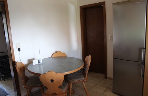 Schwabmuenchen Casa | 3 casas de vacaciones muy bien amuebladas. también para 2 familias o 16/14/11 personas