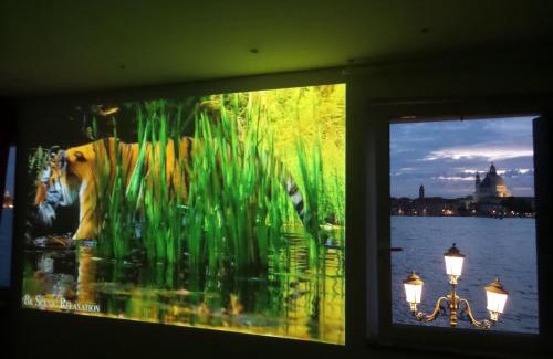 Isola San Giorgio Maggiore Apartamento | 3 Windows on St Mark - Waterfront Apartment