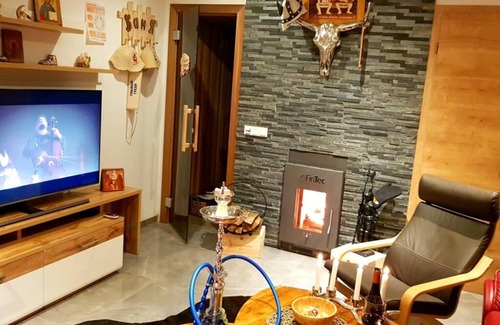 Industriebezirk Apartamento | 3 Z moderne Wellnesswohnung - Sauna, Kamin, Parkplätze 65m2 bis 6 Per