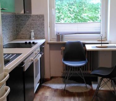 Pasing Apartamento | 3 Zimmer-Wohnung - für Arbeitsaufenthalte - gemütlich, gut gelegen und günstige Wochenraten