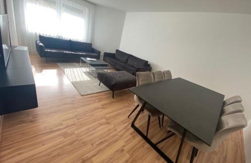 Lechhausen-Ost Apartamento | 3 Zimmerwohnung nähe Autobahn A8