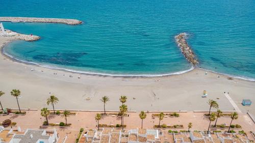 Castillo de Sabinillas Apartamento | 30 Beachhouse 15m beach sea Duquesa Manilva Andalucia