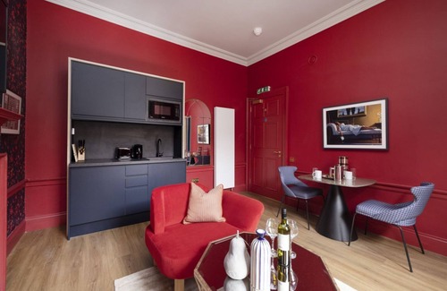 New Town Apartamento | 30 Castle Street ApartHotel Studio Apt