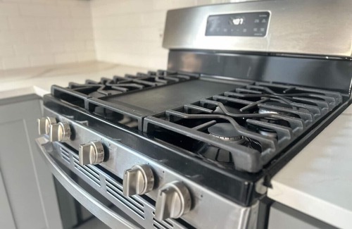 South Philadelphia Apartamento | 30 Day Free Fusion Gym, Bike Rental, W/D, Bars