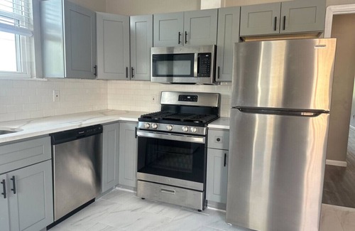 South Philadelphia Apartamento | 30 Day Free Fusion Gym, Bike Rental, W/D, Bars
