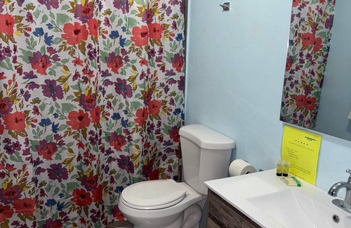 Catano Casa | 30 Day Minimum Spacious 3BR in Cataño - Sleep 10 UNIT 2