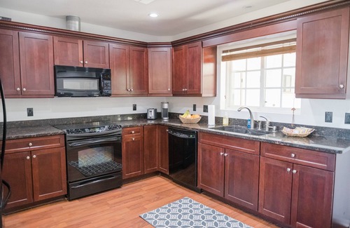 Fountain Hills Casa | 30 day stays, King and full beds Hot tub, Mountain Views. Near park