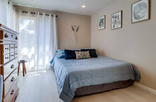 Chula Vista Condominio | 30 days minimum - Luxury 3-BR Home w Pool, Baby Crib near Bay, Beach