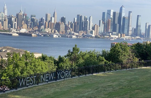 West New York Apartamento | 30 m² Apartamento ∙ 3 habitaciones ∙ 8 huéspedes