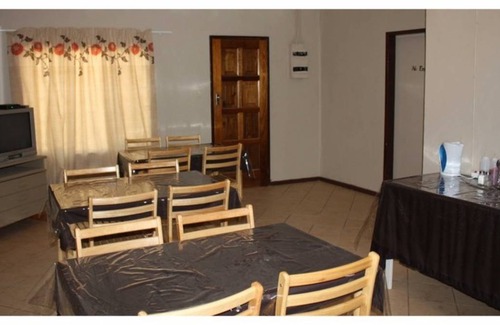 Lephalale Complejo | 30 m² Habitación privada ∙ 1 habitación ∙ 3 huéspedes