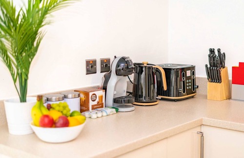 Huntingdon Apartamento | 30% Monthly Discount | St Mary's Apartment
