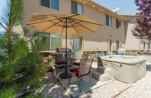 Ogden Casa | 30% OFF PROMO! East Ogden Dream, Newly Built, BBQ, Patio, Views, Dedicated Spa!