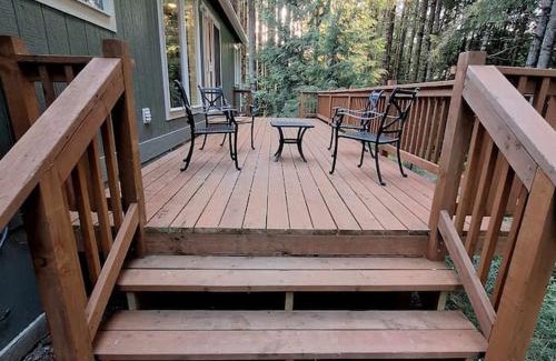 Clatskanie Casa | 30 Peaceful Acres