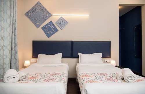 Gurugram Hotel | 30 Vamsor Heights