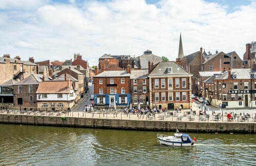 York Apartamento | 30 Woodsmill Quay