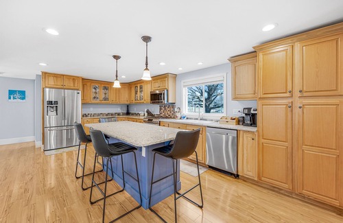 Troutman Casa | 300 Degree Views, NEW HotTub, Firepit, Lighthouse