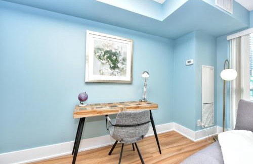 Toronto Entertainment District Hotel | 300 Front Suites