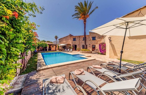 Pollensa Villa | 300 m² Villa ∙ 4 habitaciones ∙ 8 huéspedes