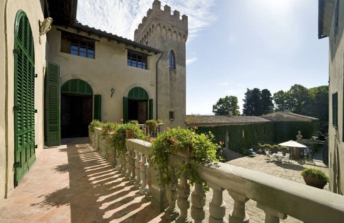 Montelopio Villa | 300 m² Villa ∙ 5 habitaciones ∙ 9 huéspedes