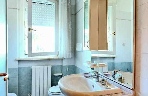 Grottammare Apartamento | [300 MT DAL MARE] Terrazza, Wifi e Parcheggio