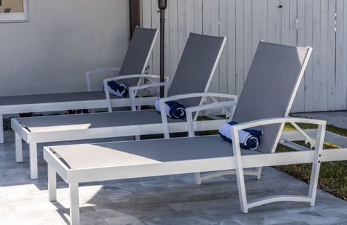 Lauderdale-by-the-Sea Complejo | 300 STEPS TO WHITE SAND BEACH / HEATED POOL / HOT TUB/ MONTHLY SPCLS - H2