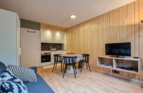 Flaine Apartamento | 300m del centro estación, 3.o piso, tv, local para esquís, 25m², Flaine