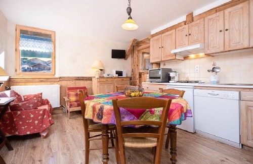 Areches Apartamento | Resort center, 2nd floor, parking, tv, 44m², Arêches-Beaufort