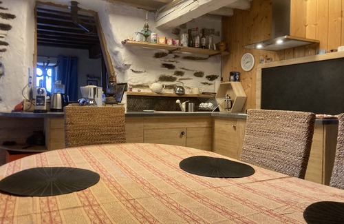 Villard-Reculas Casa | 300m from the ski lifts, renovated 1743 house. Balcony and terrace...