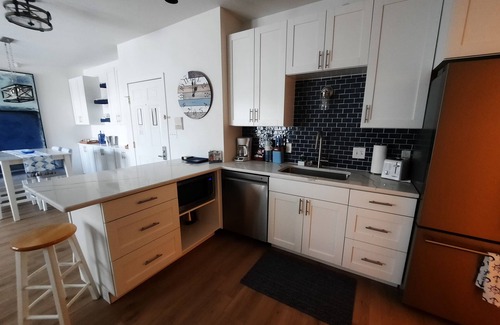 Delavan Lake Condominio | 304- Condominio, Piscina cubierta y al aire libre, perfecto para familias