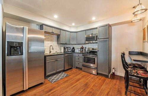 Saint Mary's Condominio | 306 - 1br · Cozy Modern Condo on The Lake