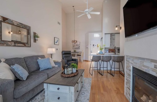 Delavan Lake Condominio | 306- 1505 South Shore Drive, Delavan WI 53115
