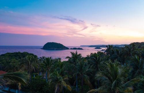 Santa María Huatulco Villa | 3067 - Casa Blanca