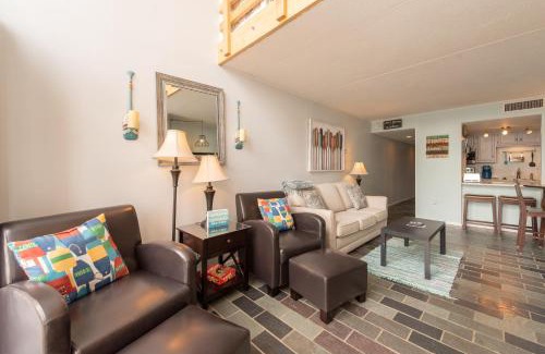 Thayerville Casa | 306C One Bedroom One Bath