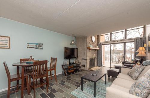 Thayerville Casa | 306C One Bedroom One Bath
