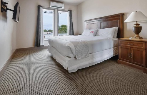 Gonzales Casa | 307 - Historic Alcalde Hotel in Downtown Gonzales