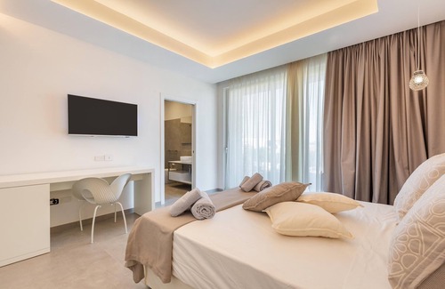Torre Pali Hotel | 3075 Perla Saracena Luxury Suites - Matrimoniale Comfort by Barbarhouse